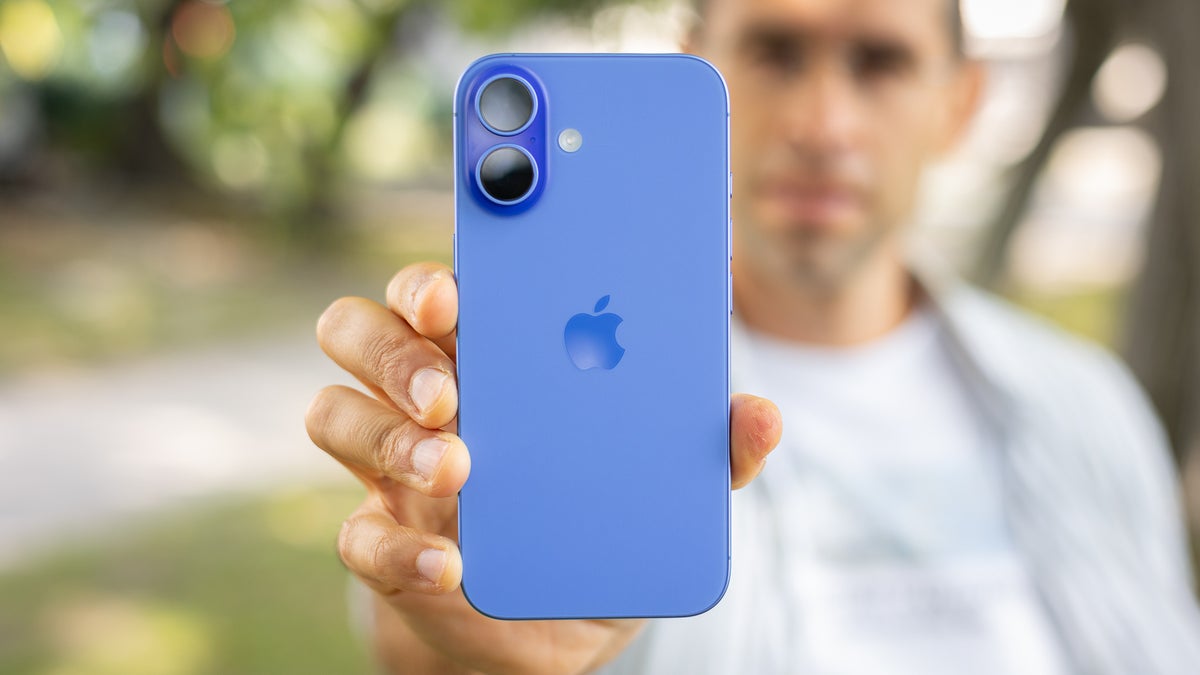 Đâu là chiếc iPhone cũ đáng mua nhất hiện nay?- Ảnh 2. Đâu là chiếc iPhone cũ đáng mua nhất hiện nay?- Ảnh 2.