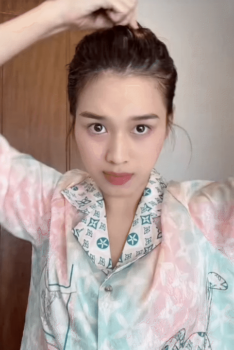 HH Đỗ Hà dưỡng tóc bằng cách này: Nghiền viên B1 trộn cùng dầu dừa để tóc nhanh dài và dày- Ảnh 10. HH Đỗ Hà dưỡng tóc bằng cách này: Nghiền viên B1 trộn cùng dầu dừa để tóc nhanh dài và dày- Ảnh 10.