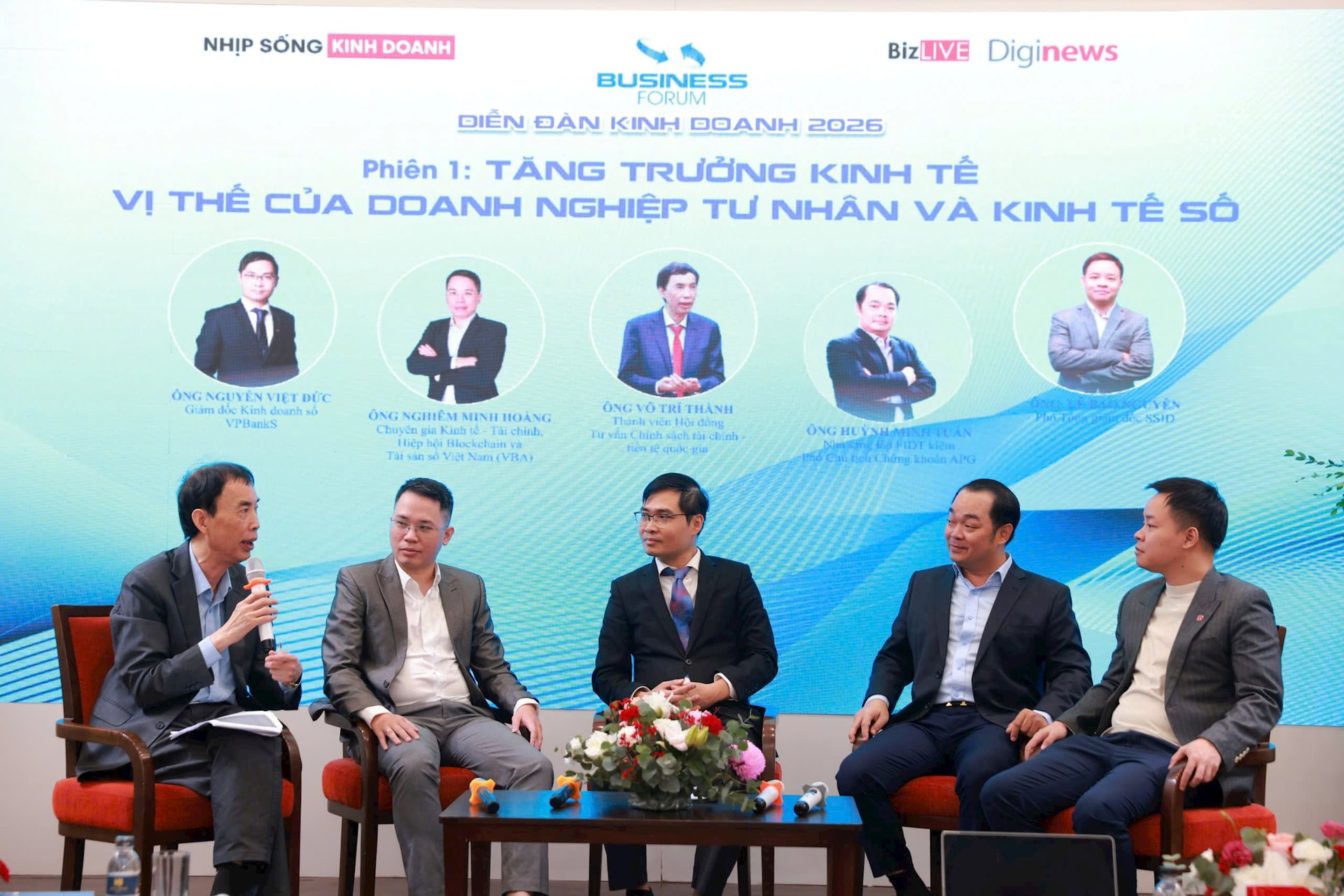 Chuyên gia nói thẳng về thị trường tiền mã hóa: Không có khái niệm ai thắng tuyệt đối, càng nóng càng phải thận trọng- Ảnh 1.