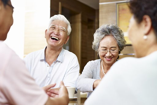 Sau tuổi 50, khôn ngoan thì đừng làm 4 điều này với họ hàng- Ảnh 1. Sau tuổi 50, khôn ngoan thì đừng làm 4 điều này với họ hàng- Ảnh 1.