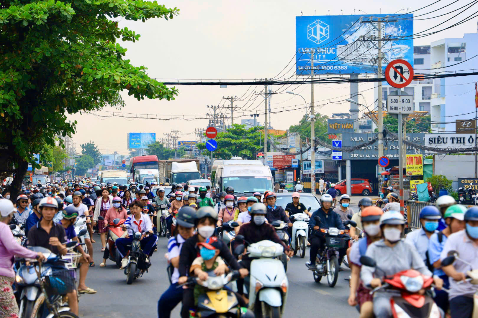 TP HCM ấn định thời gian chi trả bồi thường dự án Quốc lộ 13- Ảnh 1. TP HCM ấn định thời gian chi trả bồi thường dự án Quốc lộ 13- Ảnh 1.