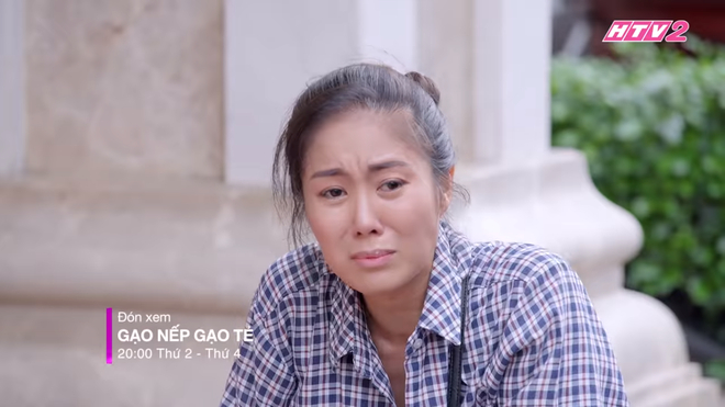 Showbiz Việt chẳng ai như mỹ nhân này: Ngoài đời xinh sang kịch trần, lên phim sao lại quê mùa kém sắc quá vậy- Ảnh 7. Showbiz Việt chẳng ai như mỹ nhân này: Ngoài đời xinh sang kịch trần, lên phim sao lại quê mùa kém sắc quá vậy- Ảnh 7.