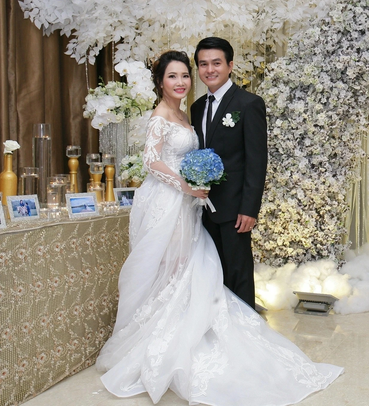 Nam diễn viên từng được Việt Hương yêu thầm, tình duyên lận đận, 2 lần cưới hụt, 50 tuổi chuẩn bị làm bố- Ảnh 2. Nam diễn viên từng được Việt Hương yêu thầm, tình duyên lận đận, 2 lần cưới hụt, 50 tuổi chuẩn bị làm bố- Ảnh 2.
