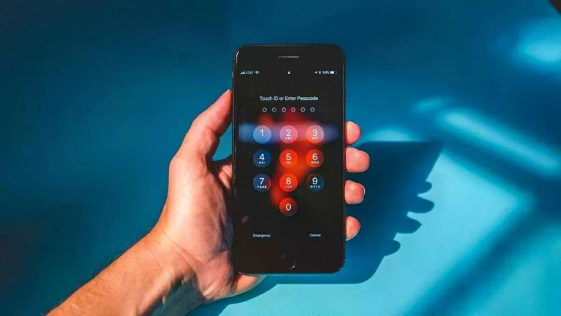 Thêm chiêu lừa đảo mới "dội bom" trên iPhone, ai cũng nên biết- Ảnh 1.