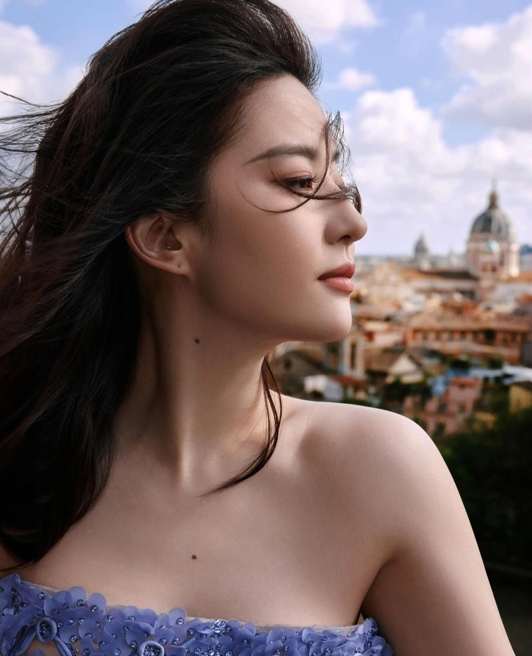 "Thần tiên tỷ tỷ" Lưu Diệc Phi da căng mịn tràn đầy collagen tuổi 38: 2 năm gần đây rất chăm tập 1 bộ môn giúp cân bằng nội tiết mạnh mẽ- Ảnh 6.