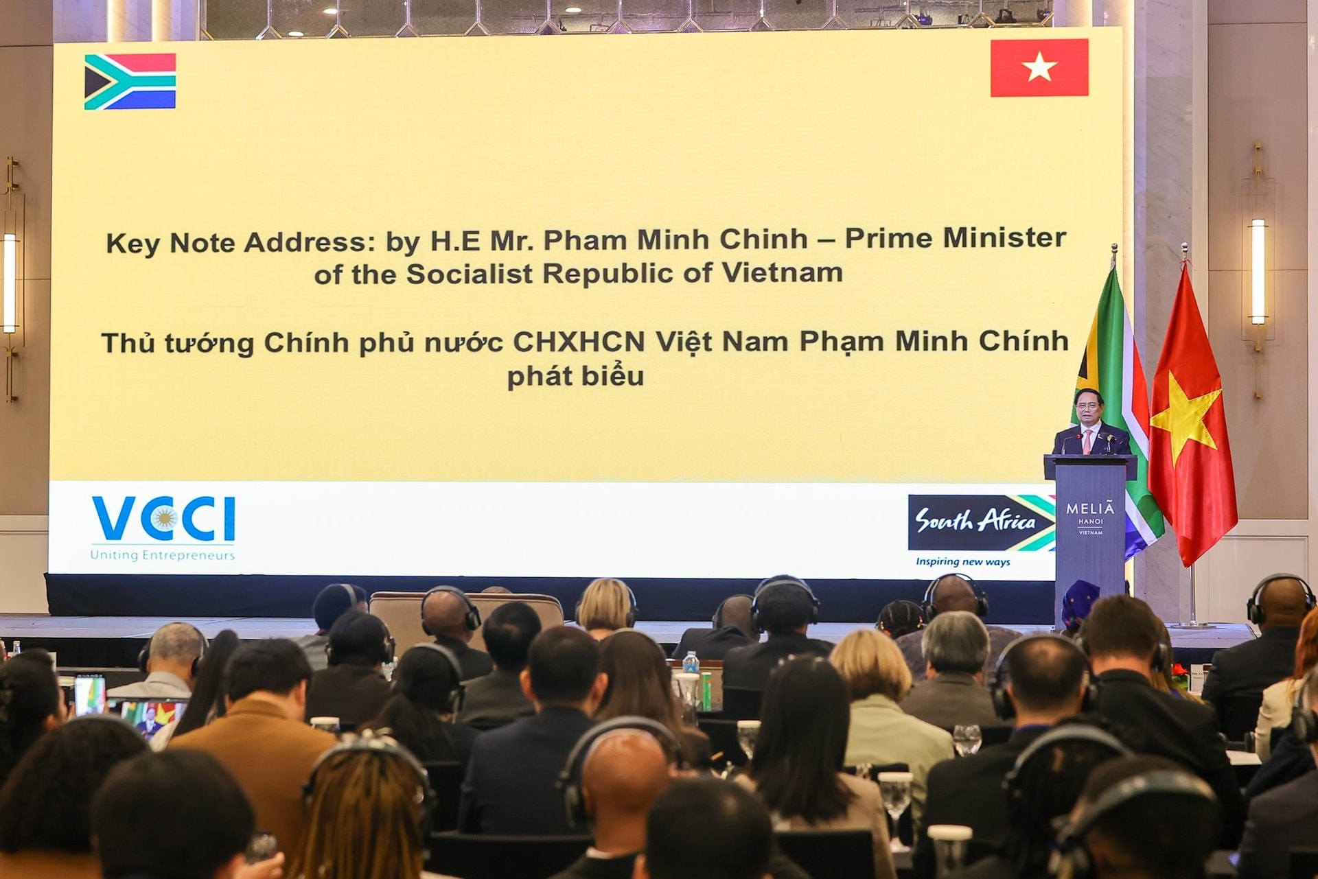 Tổng thống Nam Phi: Việt Nam là cửa ngõ vào Đông Nam Á, đạt mức tăng trưởng "đáng ngưỡng mộ"- Ảnh 4. Tổng thống Nam Phi: Việt Nam là cửa ngõ vào Đông Nam Á, đạt mức tăng trưởng "đáng ngưỡng mộ"- Ảnh 4.