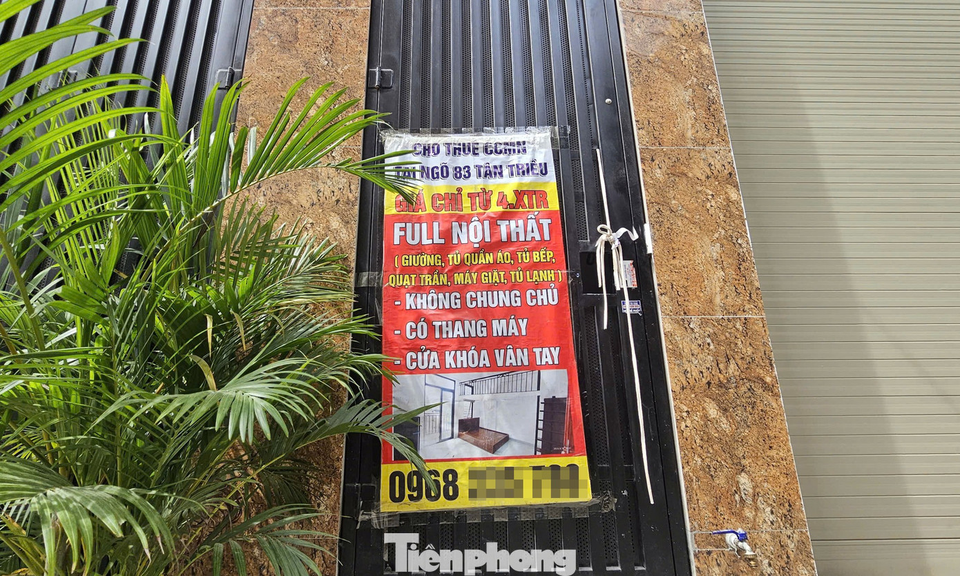 "Lạc" vào thủ phủ chung cư mini vượt tầng ngộp thở- Ảnh 7. "Lạc" vào thủ phủ chung cư mini vượt tầng ngộp thở- Ảnh 7.