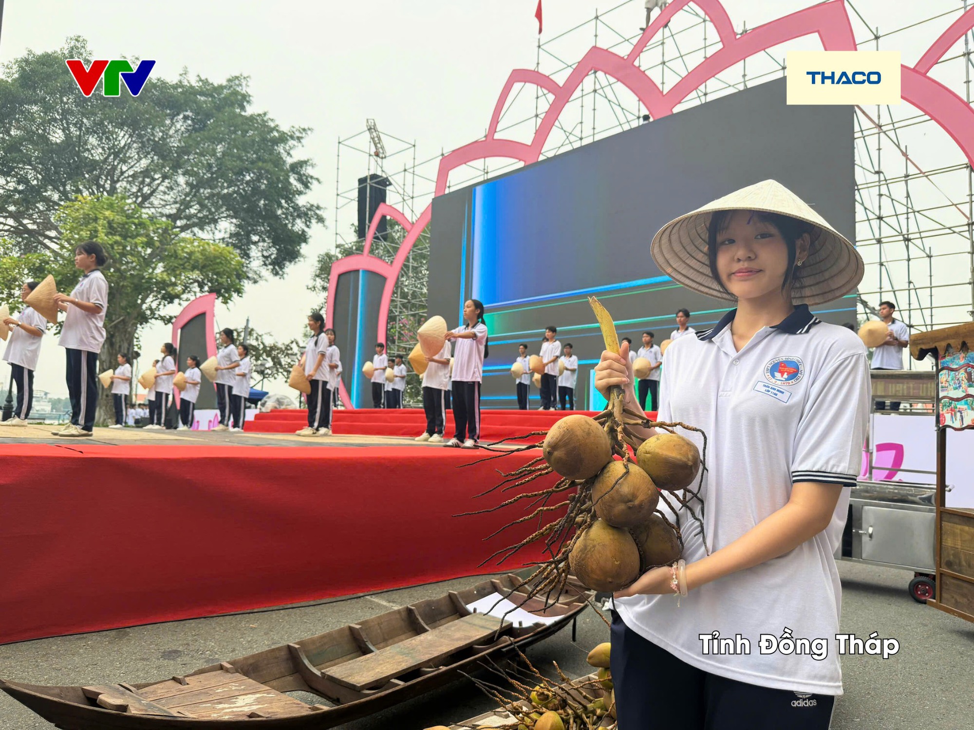 Cập nhật không khí các điểm cầu Olympia 2025 trước giờ Chung kết: Dàn MC đổ bộ, nóng rực và háo hức lắm rồi!- Ảnh 11.