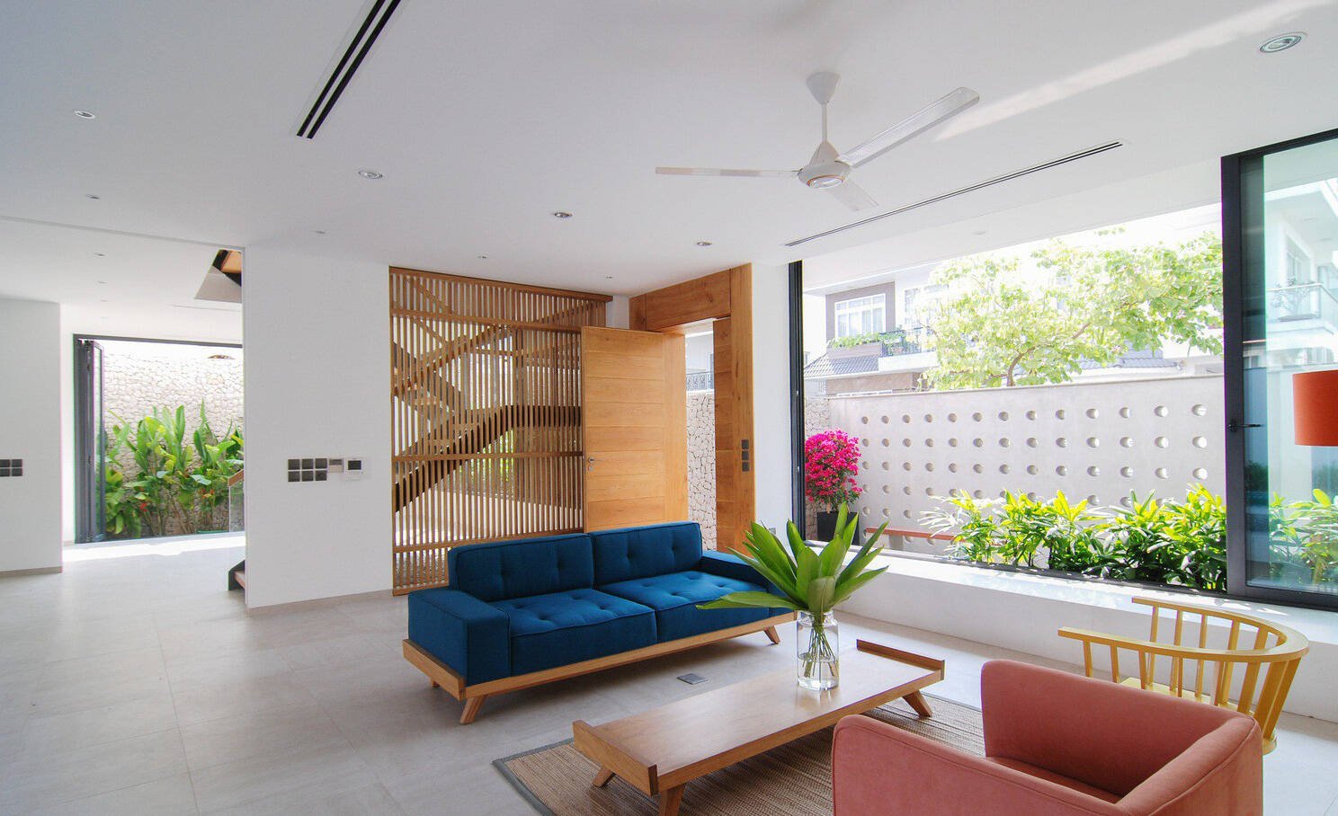 Không hề mê tín: Nhà hướng Nam rước thịnh vượng, bảo sao người giàu mê tít- Ảnh 2. Không hề mê tín: Nhà hướng Nam rước thịnh vượng, bảo sao người giàu mê tít- Ảnh 2.