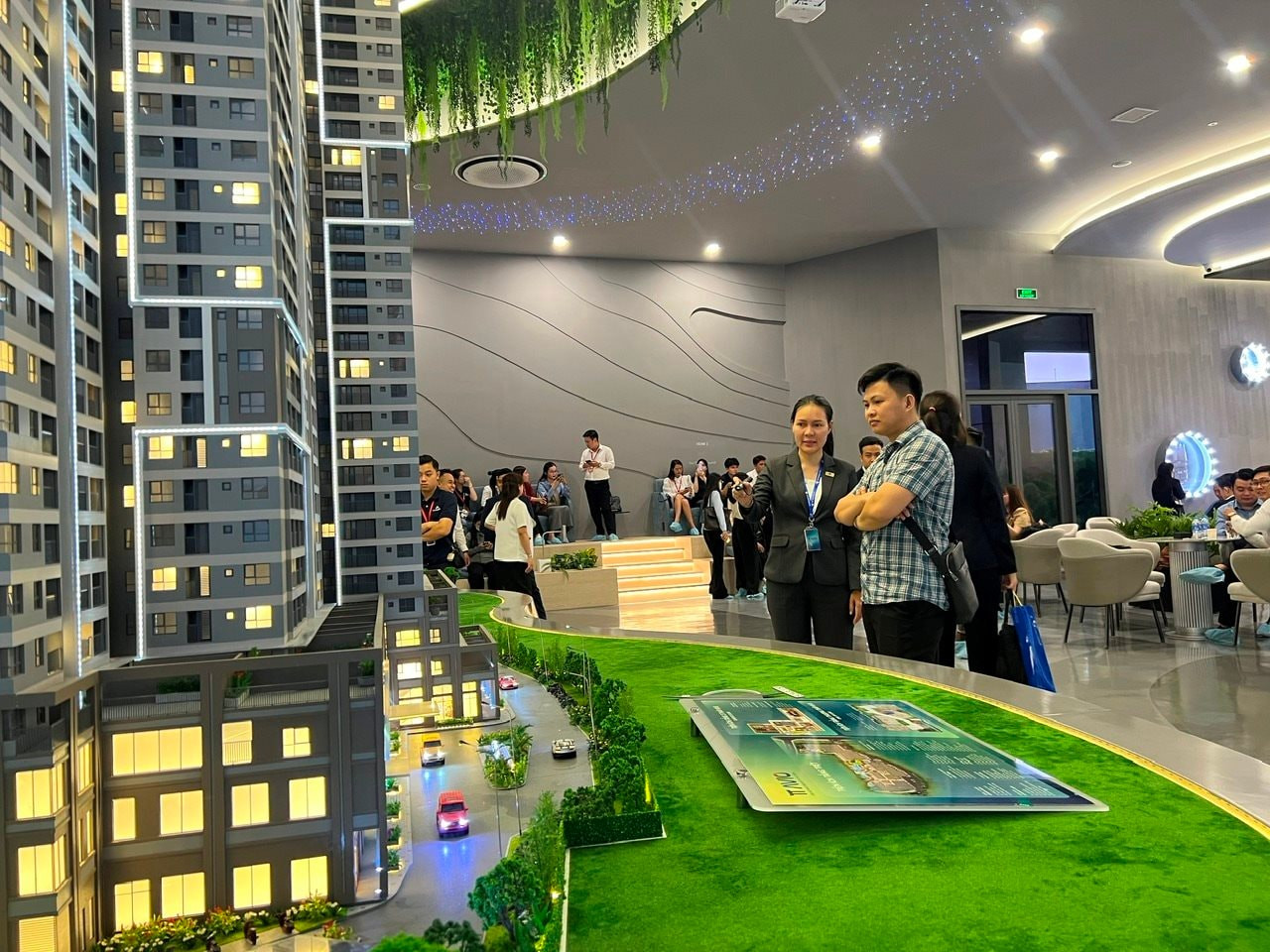 Đề xuất tổ chức, cá nhân cung cấp thông tin về nhà, đất sở hữu- Ảnh 1. Đề xuất tổ chức, cá nhân cung cấp thông tin về nhà, đất sở hữu- Ảnh 1.