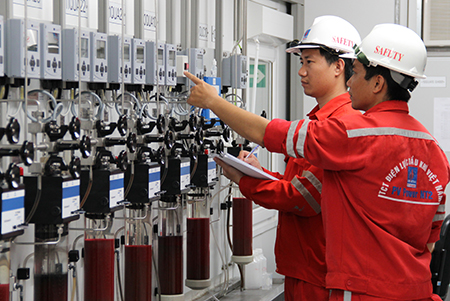 Hàng loạt công ty điện báo lãi lớn- Ảnh 1. Hàng loạt công ty điện báo lãi lớn- Ảnh 1.