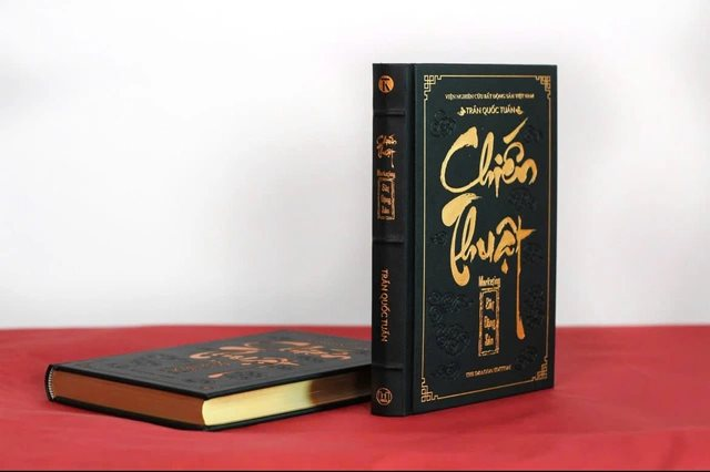 Tác giả một cuốn sách mới xuất hiện trên thị trường lên tiếng: “Mục đích của tôi không phải là bán sách”- Ảnh 1. Tác giả một cuốn sách mới xuất hiện trên thị trường lên tiếng: “Mục đích của tôi không phải là bán sách”- Ảnh 1.