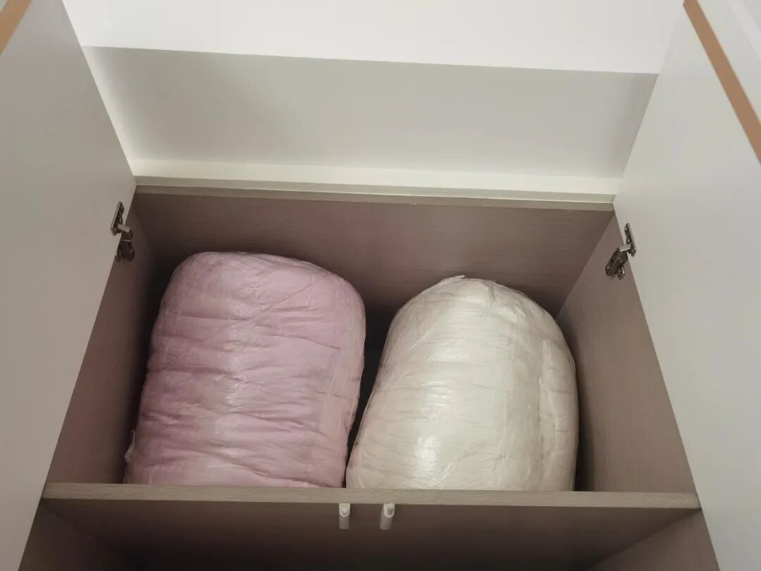 Cách cất đồ trong tủ của phụ nữ trung niên khiến tôi phải thốt lên: Sao họ thông minh thế!- Ảnh 8.