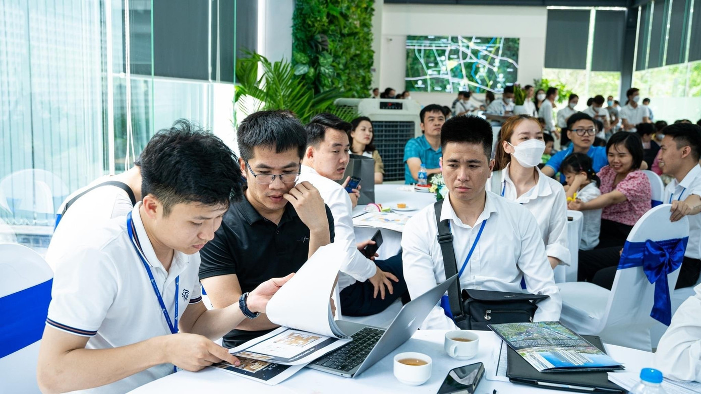 Bộ Xây dựng khuyến khích giao dịch BĐS trên kênh online- Ảnh 1. Bộ Xây dựng khuyến khích giao dịch BĐS trên kênh online- Ảnh 1.