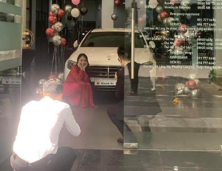 photo-1761549134155 photo-1761549134155