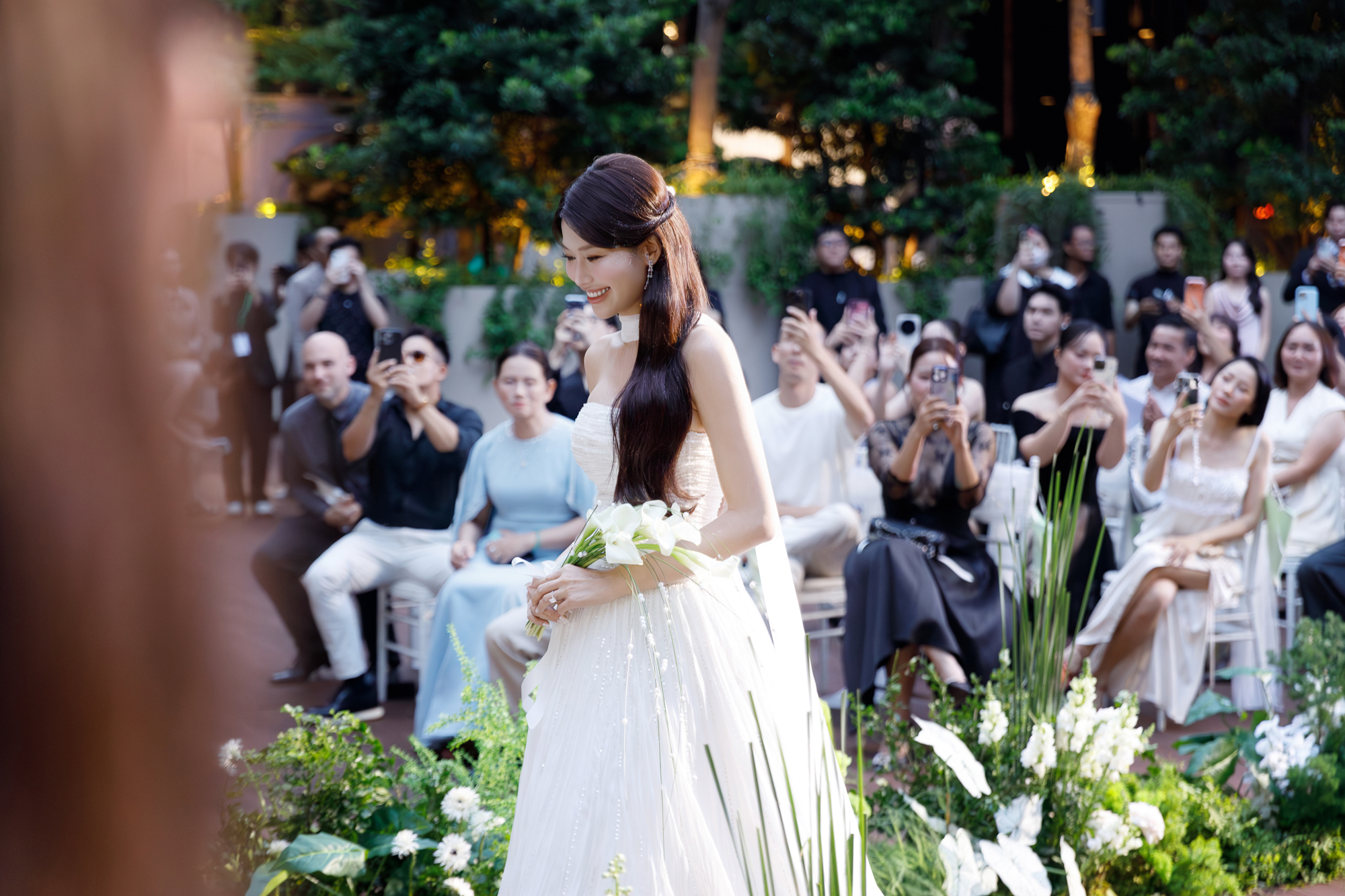 Chủ khách sạn Colline Dalat - chồng Quỳnh Châu: Visual đỉnh, Chủ khách sạn Colline Dalat - chồng Quỳnh Châu: Visual đỉnh,