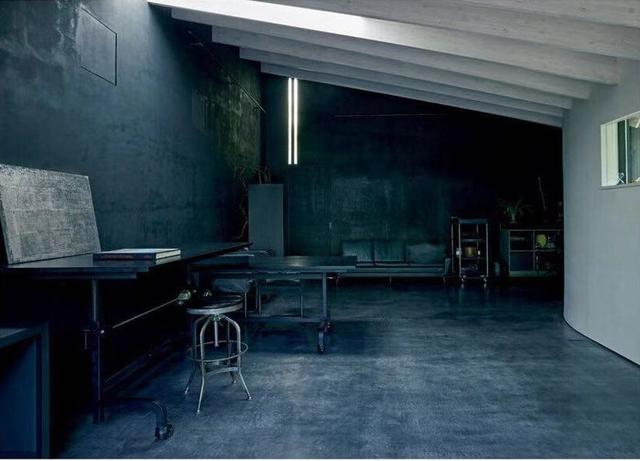 Nữ nghệ sĩ 65 tuổi bỏ phố vào rừng xây biệt thự, dựng Nữ nghệ sĩ 65 tuổi bỏ phố vào rừng xây biệt thự, dựng