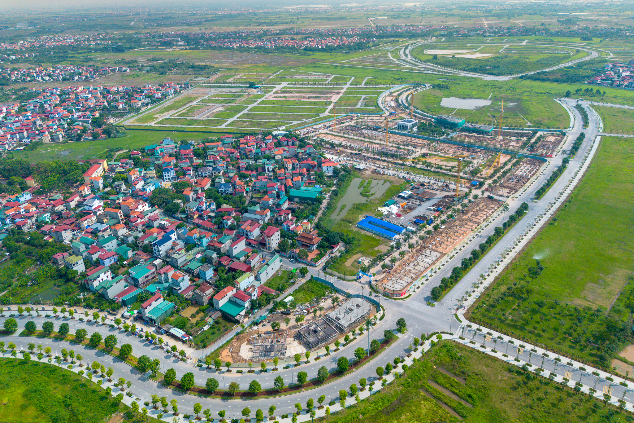 Toàn cảnh khu đô thị đầu tiên của Phú Mỹ Hưng ở miền bắc: Rộng 200 ha, sát vách Hà Nội, giá hàng chục tỷ đồng mỗi căn- Ảnh 5. Toàn cảnh khu đô thị đầu tiên của Phú Mỹ Hưng ở miền bắc: Rộng 200 ha, sát vách Hà Nội, giá hàng chục tỷ đồng mỗi căn- Ảnh 5.