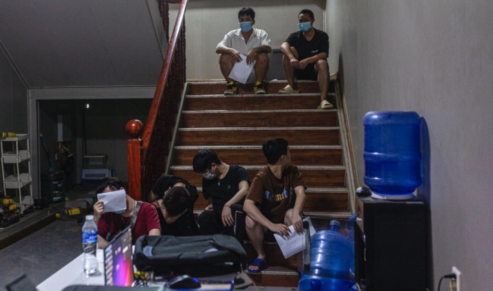 Myanmar bắt giữ hơn 10.000 người trong chiến dịch trấn áp trung tâm lừa đảo- Ảnh 1. Myanmar bắt giữ hơn 10.000 người trong chiến dịch trấn áp trung tâm lừa đảo- Ảnh 1.