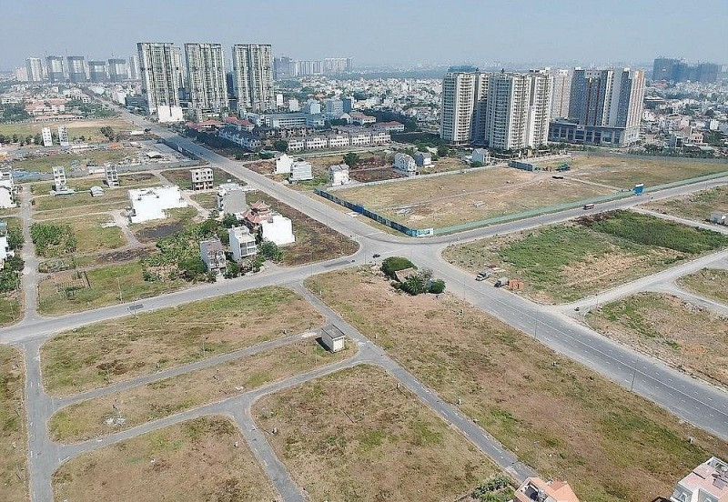 Hà Nội đề xuất tăng giá đất cao nhất 26%: Giá BĐS tiếp tục leo thang?- Ảnh 1. Hà Nội đề xuất tăng giá đất cao nhất 26%: Giá BĐS tiếp tục leo thang?- Ảnh 1.