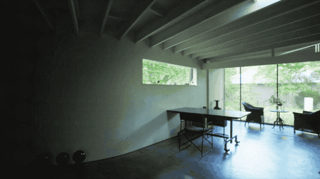 Nữ nghệ sĩ 65 tuổi bỏ phố vào rừng xây biệt thự, dựng Nữ nghệ sĩ 65 tuổi bỏ phố vào rừng xây biệt thự, dựng