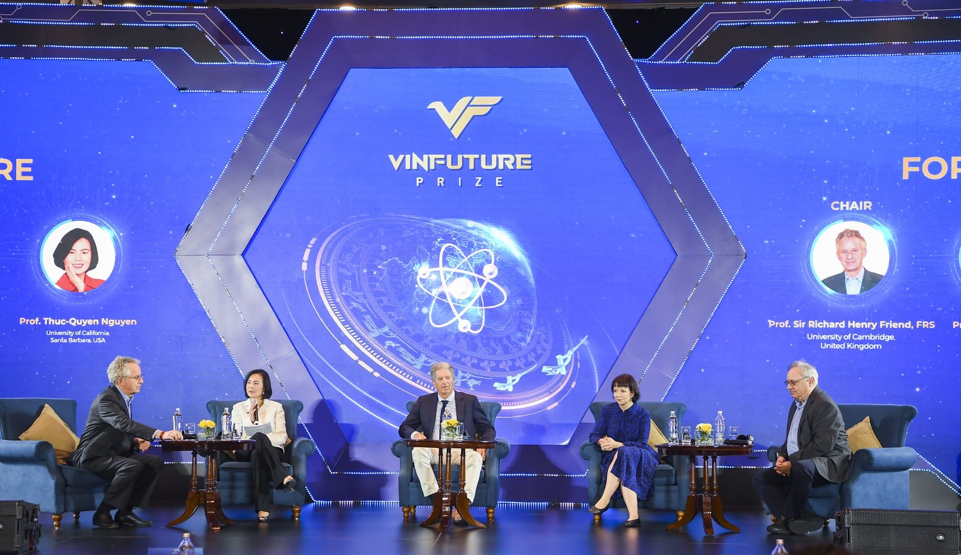 Việt Nam viết nên hành trình 5 năm kỳ diệu cùng Giải thưởng VinFuture- Ảnh 1. Việt Nam viết nên hành trình 5 năm kỳ diệu cùng Giải thưởng VinFuture- Ảnh 1.
