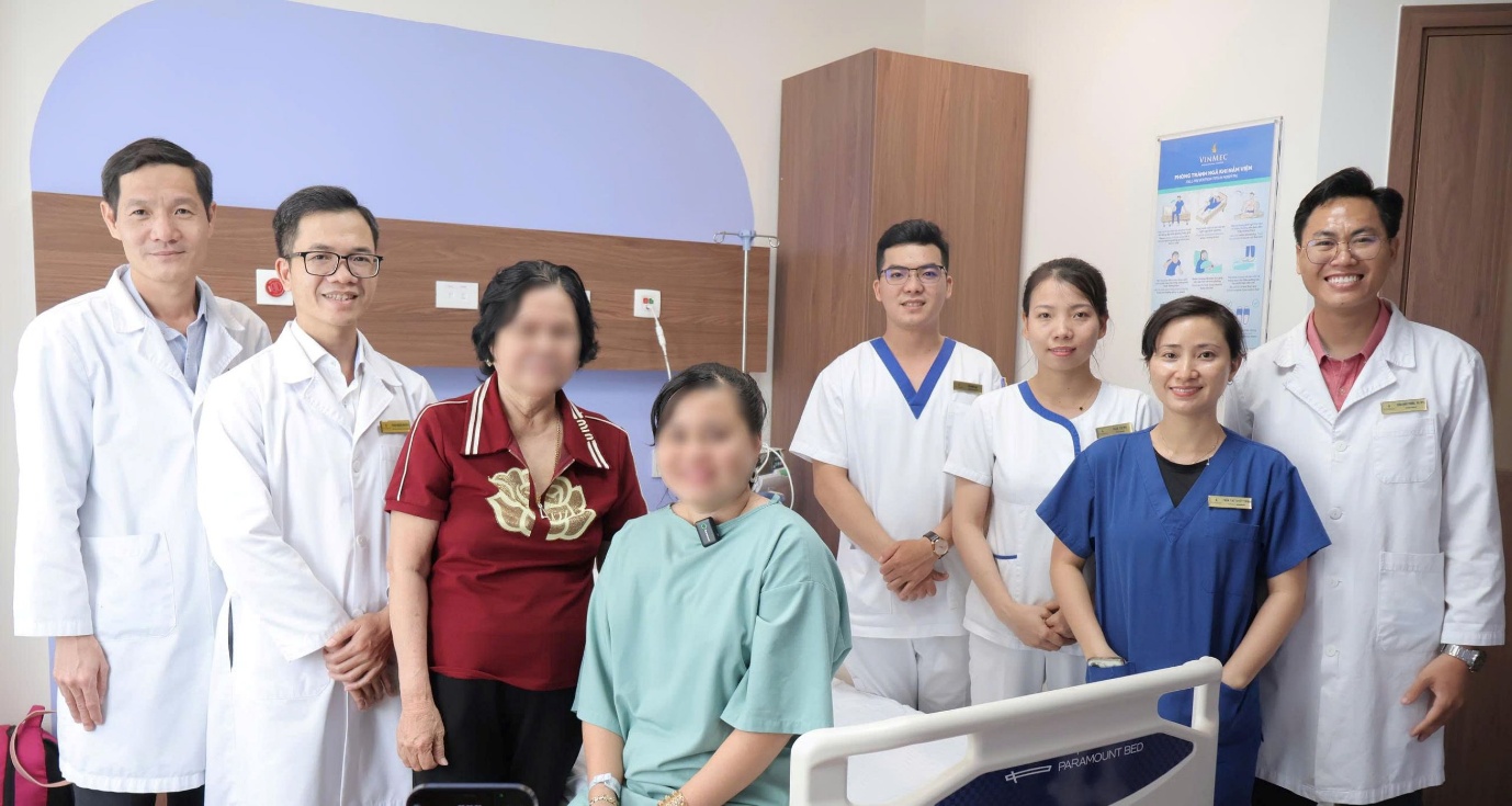 Người phụ nữ ung thư “đi ngược dòng” để tìm lại sự sống- Ảnh 1. Người phụ nữ ung thư “đi ngược dòng” để tìm lại sự sống- Ảnh 1.