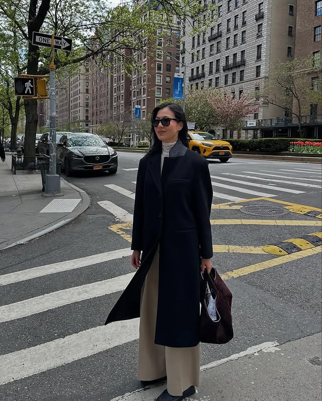 Cô gái châu Á cưới hậu duệ gia tộc Givenchy: Nhan sắc như bản tình ca, style sang đến mức Google cũng bối rối- Ảnh 7. Cô gái châu Á cưới hậu duệ gia tộc Givenchy: Nhan sắc như bản tình ca, style sang đến mức Google cũng bối rối- Ảnh 7.