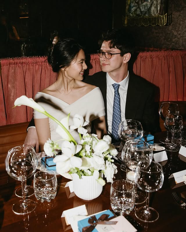 Cô gái châu Á cưới hậu duệ gia tộc Givenchy: Nhan sắc như bản tình ca, style sang đến mức Google cũng bối rối- Ảnh 2.