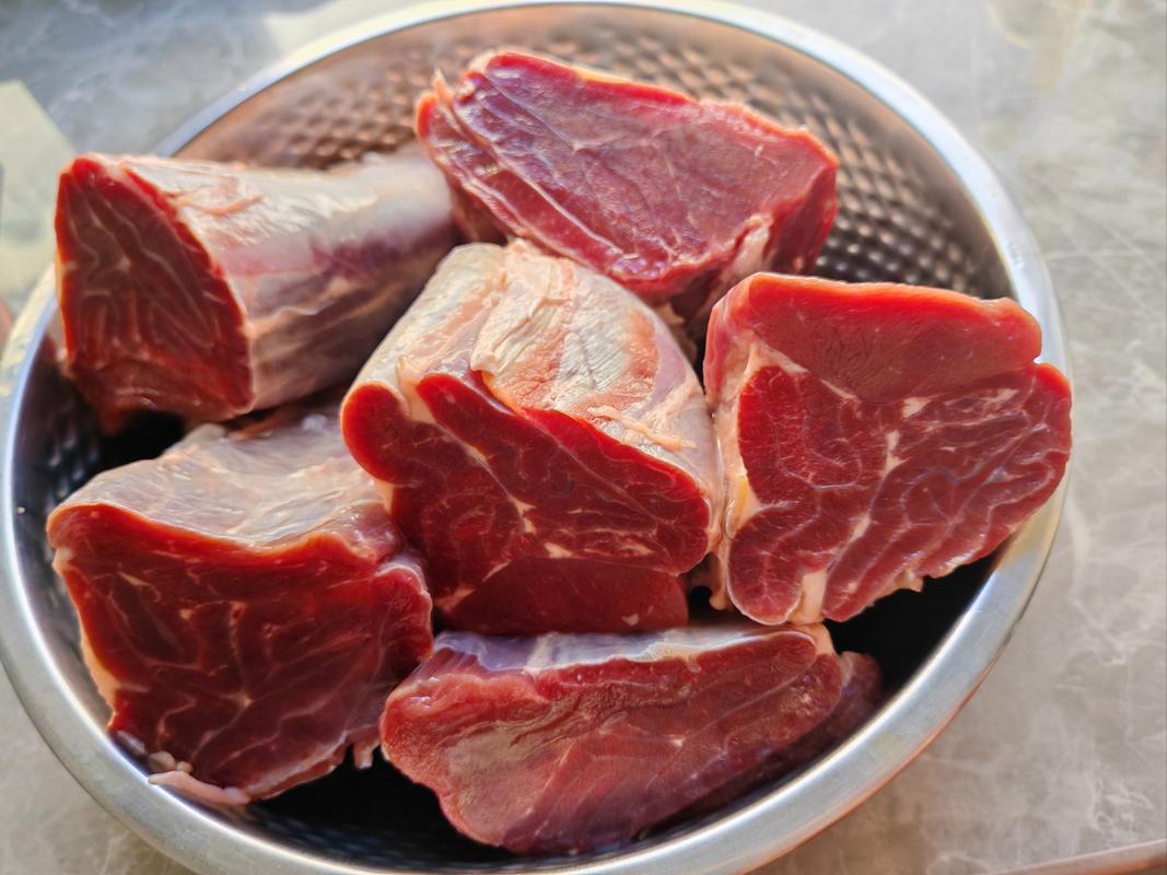 Đầu bếp kỳ cựu mách: "Mua thịt bò chọn 4 phần này vì đó là tất cả tinh túy, người bán cũng không dám nói dối"- Ảnh 2.