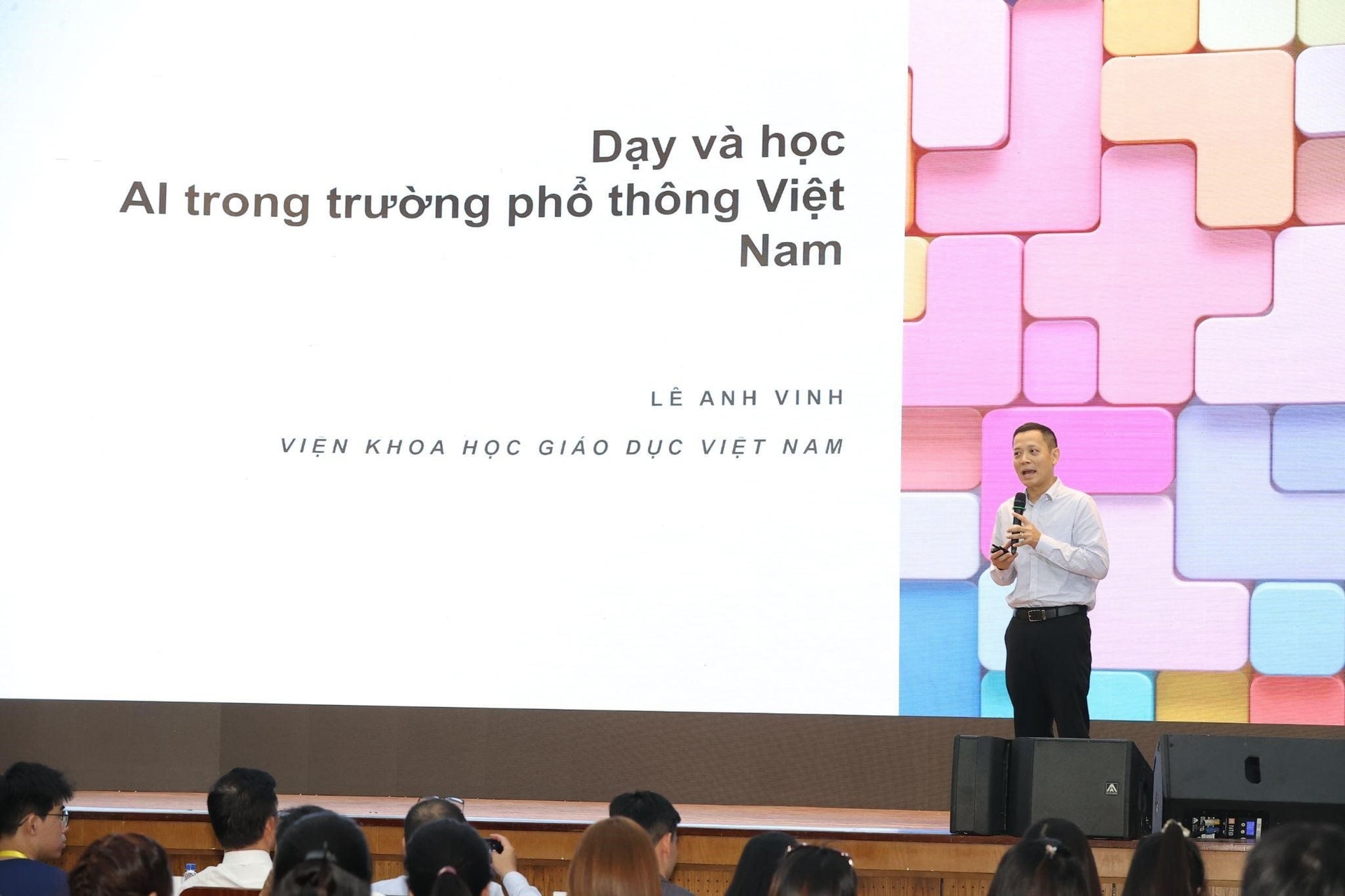 Trí tuệ nhân tạo đang mở ra một giai đoạn mới cho giáo dục Việt Nam- Ảnh 2. Trí tuệ nhân tạo đang mở ra một giai đoạn mới cho giáo dục Việt Nam- Ảnh 2.