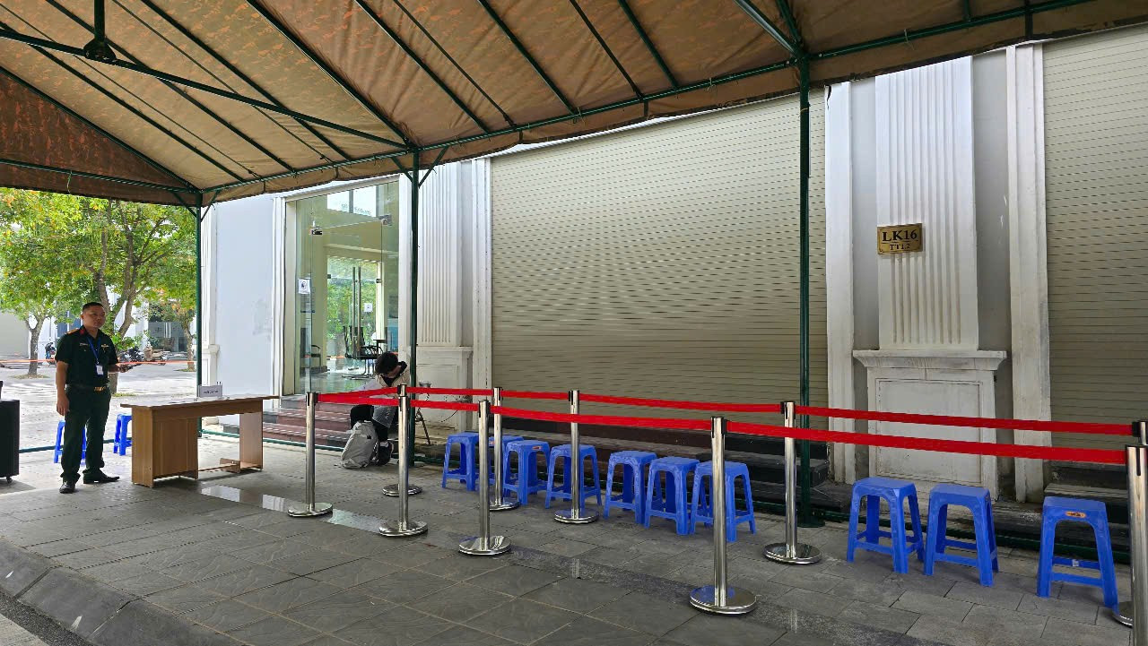 Hà Nội: Không còn cảnh chen chân xếp hàng nộp hồ sơ mua NOXH sau động thái của chủ đầu tư- Ảnh 16. Hà Nội: Không còn cảnh chen chân xếp hàng nộp hồ sơ mua NOXH sau động thái của chủ đầu tư- Ảnh 16.