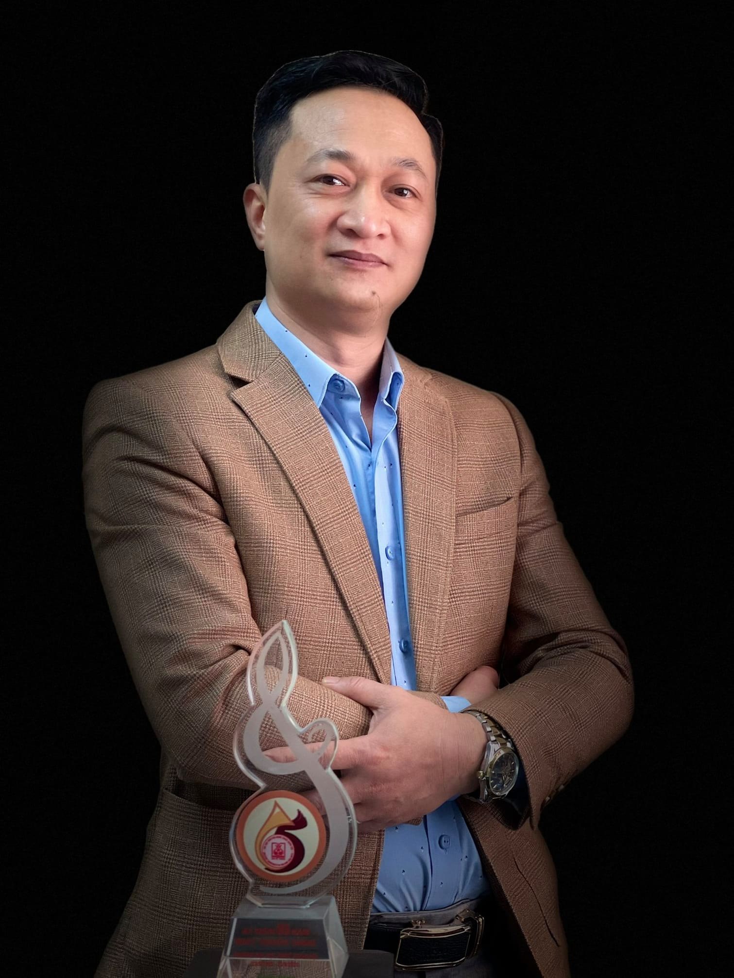 2 NSND mang tên Xuân Bắc và sự đối lập đầy thú vị- Ảnh 3. 2 NSND mang tên Xuân Bắc và sự đối lập đầy thú vị- Ảnh 3.