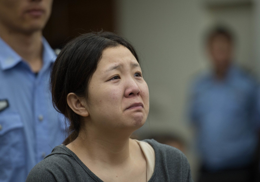 Người phụ nữ nuôi em gái thành luật sư, cho tiền mua nhà, cưới chồng, đến khi bệnh nặng xin ở nhờ, em đáp: "Nhà em đang có khách"- Ảnh 3. Người phụ nữ nuôi em gái thành luật sư, cho tiền mua nhà, cưới chồng, đến khi bệnh nặng xin ở nhờ, em đáp: "Nhà em đang có khách"- Ảnh 3.