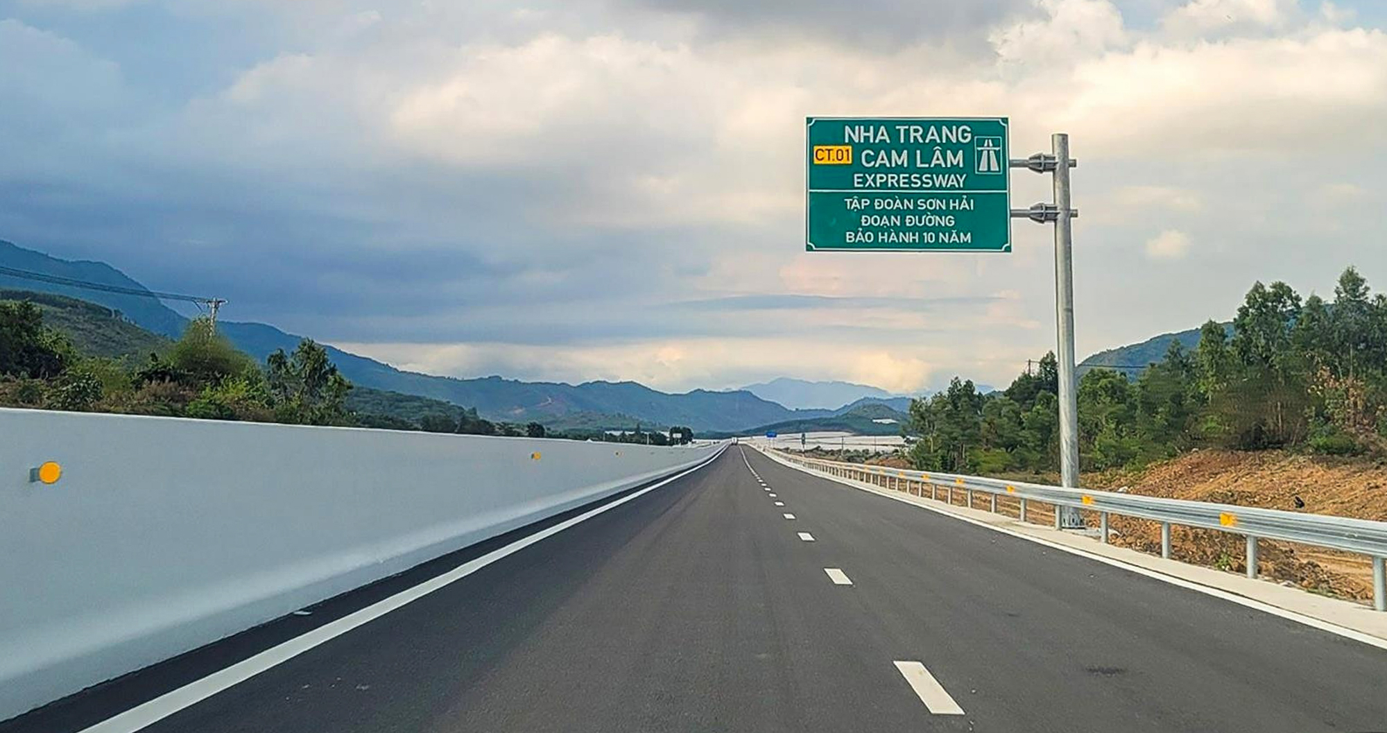 Bảo hành 10 năm, muốn xây cao tốc bằng 100% vốn tư nhân và những công trình làm nên tên tuổi của Tập đoàn Sơn Hải- Ảnh 5. Bảo hành 10 năm, muốn xây cao tốc bằng 100% vốn tư nhân và những công trình làm nên tên tuổi của Tập đoàn Sơn Hải- Ảnh 5.