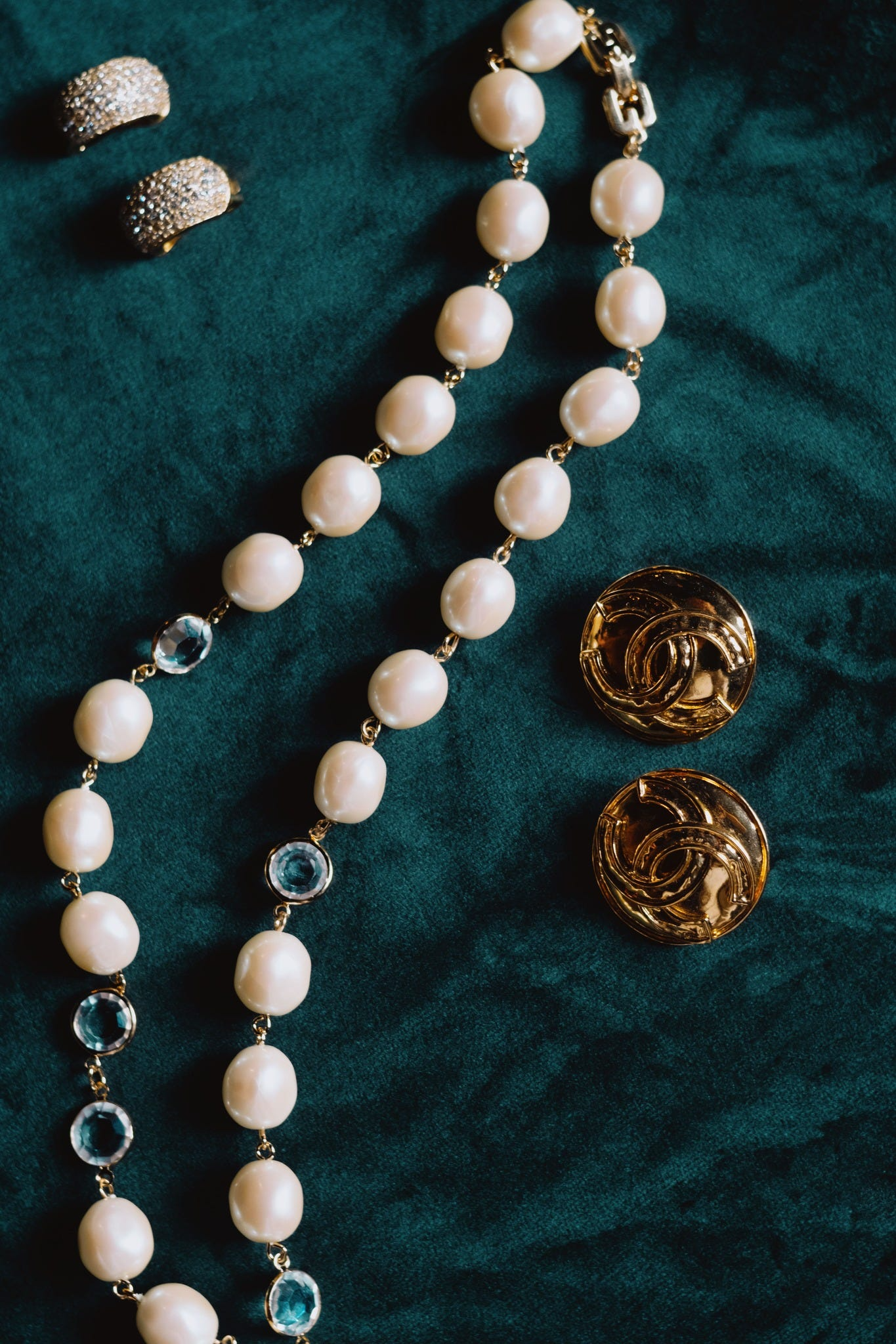 Chồng sắp cưới của Tiên Nguyễn - con gái vua hàng hiệu khét tiếng là ai?- Ảnh 9. Chồng sắp cưới của Tiên Nguyễn - con gái vua hàng hiệu khét tiếng là ai?- Ảnh 9.