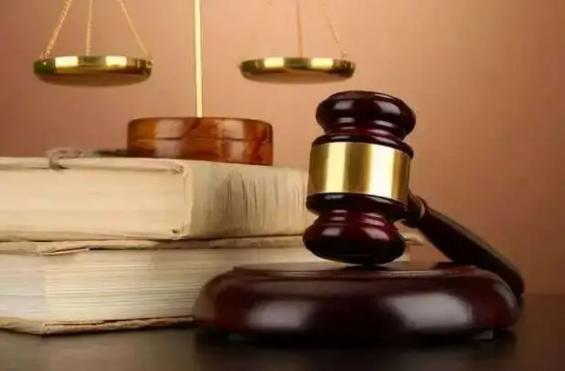 Cha mất để lại căn nhà 7,4 tỷ đồng cho mẹ kế, 4 người con “trắng tay” kiện đòi thừa kế, tòa tuyên bố: “Nhà của các cậu nhưng phải trả cho đối phương 1,4 tỷ”- Ảnh 1. Cha mất để lại căn nhà 7,4 tỷ đồng cho mẹ kế, 4 người con “trắng tay” kiện đòi thừa kế, tòa tuyên bố: “Nhà của các cậu nhưng phải trả cho đối phương 1,4 tỷ”- Ảnh 1.