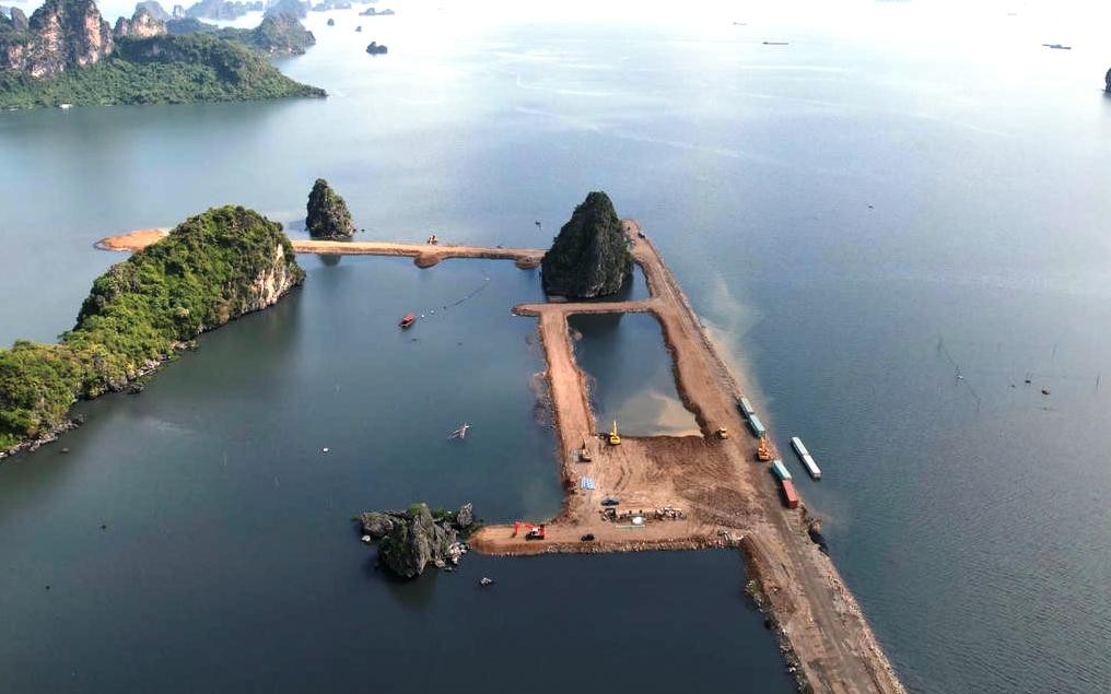 Đề xuất bổ sung chi phí lấn biển khi tính giá đất dự án- Ảnh 1. Đề xuất bổ sung chi phí lấn biển khi tính giá đất dự án- Ảnh 1.