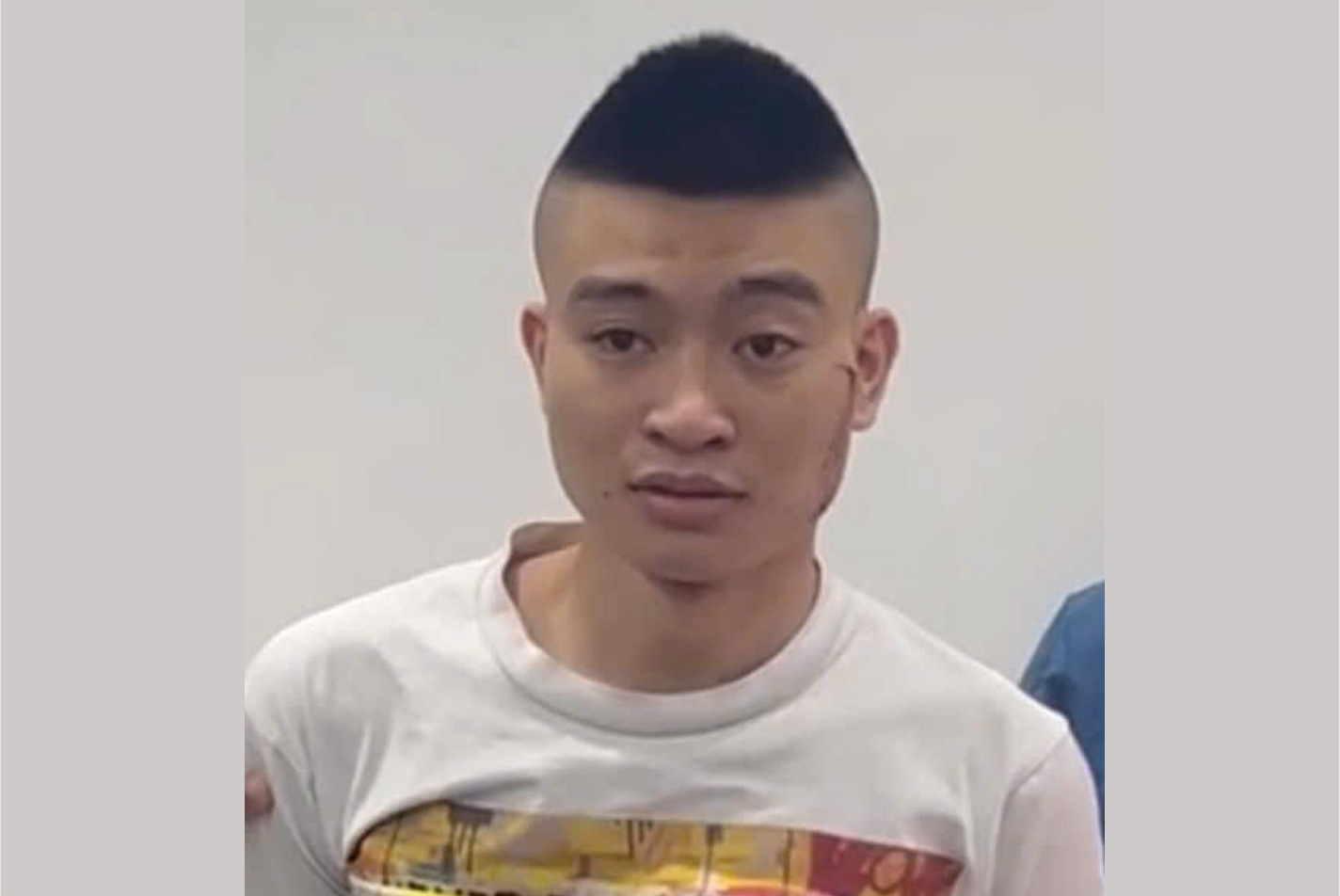 Bắt Nguyễn Đình Quang sinh năm 2004- Ảnh 1. Bắt Nguyễn Đình Quang sinh năm 2004- Ảnh 1.