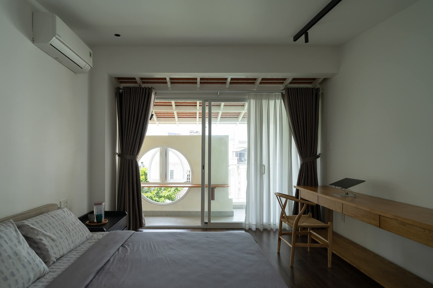 Ngôi nhà sum vầy ba thế hệ giữa ánh sáng và không gian mở- Ảnh 13.