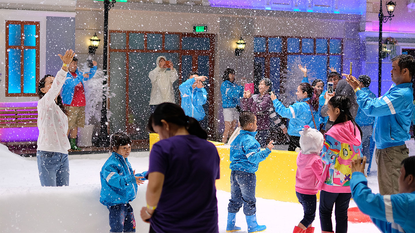 Dấu chấm hết cho 'thị trấn tuyết' 4.000m2 duy nhất ở Việt Nam: Snow Town Sài Gòn đột ngột đóng cửa sau 9 năm- Ảnh 3. Dấu chấm hết cho 'thị trấn tuyết' 4.000m2 duy nhất ở Việt Nam: Snow Town Sài Gòn đột ngột đóng cửa sau 9 năm- Ảnh 3.