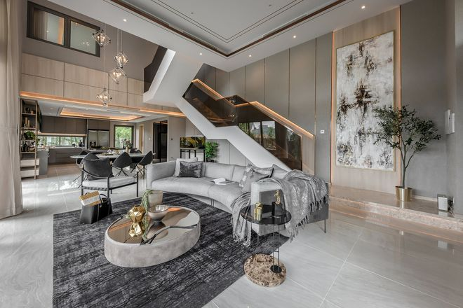 photo-1761721901227 photo-1761721901227