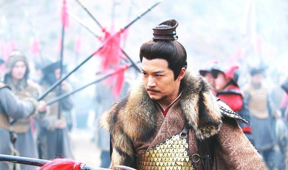 Quách Tĩnh có 4 biệt danh: Ba trong số đó được giang hồ kính nể, cái cuối cùng chỉ Hoàng Dung gọi- Ảnh 3. Quách Tĩnh có 4 biệt danh: Ba trong số đó được giang hồ kính nể, cái cuối cùng chỉ Hoàng Dung gọi- Ảnh 3.