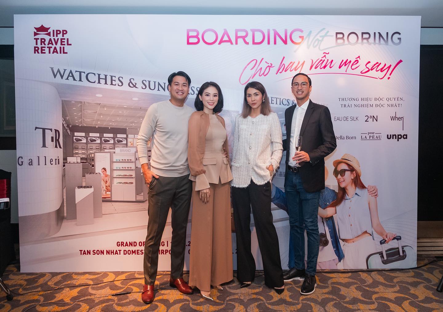 Thế lực nghìn tỷ “chống lưng” cho Tiên Nguyễn- Ảnh 4. Thế lực nghìn tỷ “chống lưng” cho Tiên Nguyễn- Ảnh 4.