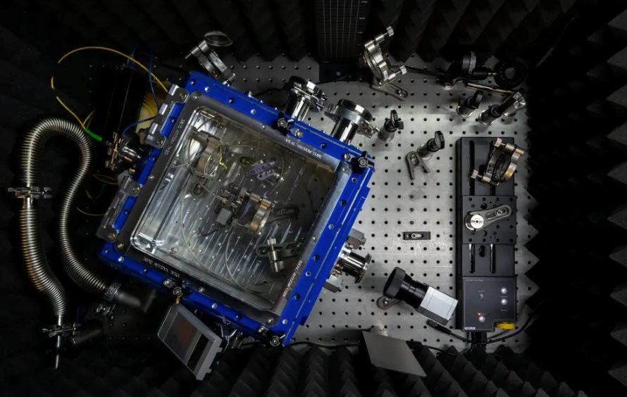 Startup tự tin thách thức ASML, TSMC: Tham vọng giảm giá chip còn 1/10, sẽ chạy nhanh hơn, linh hoạt hơn- Ảnh 2. Startup tự tin thách thức ASML, TSMC: Tham vọng giảm giá chip còn 1/10, sẽ chạy nhanh hơn, linh hoạt hơn- Ảnh 2.