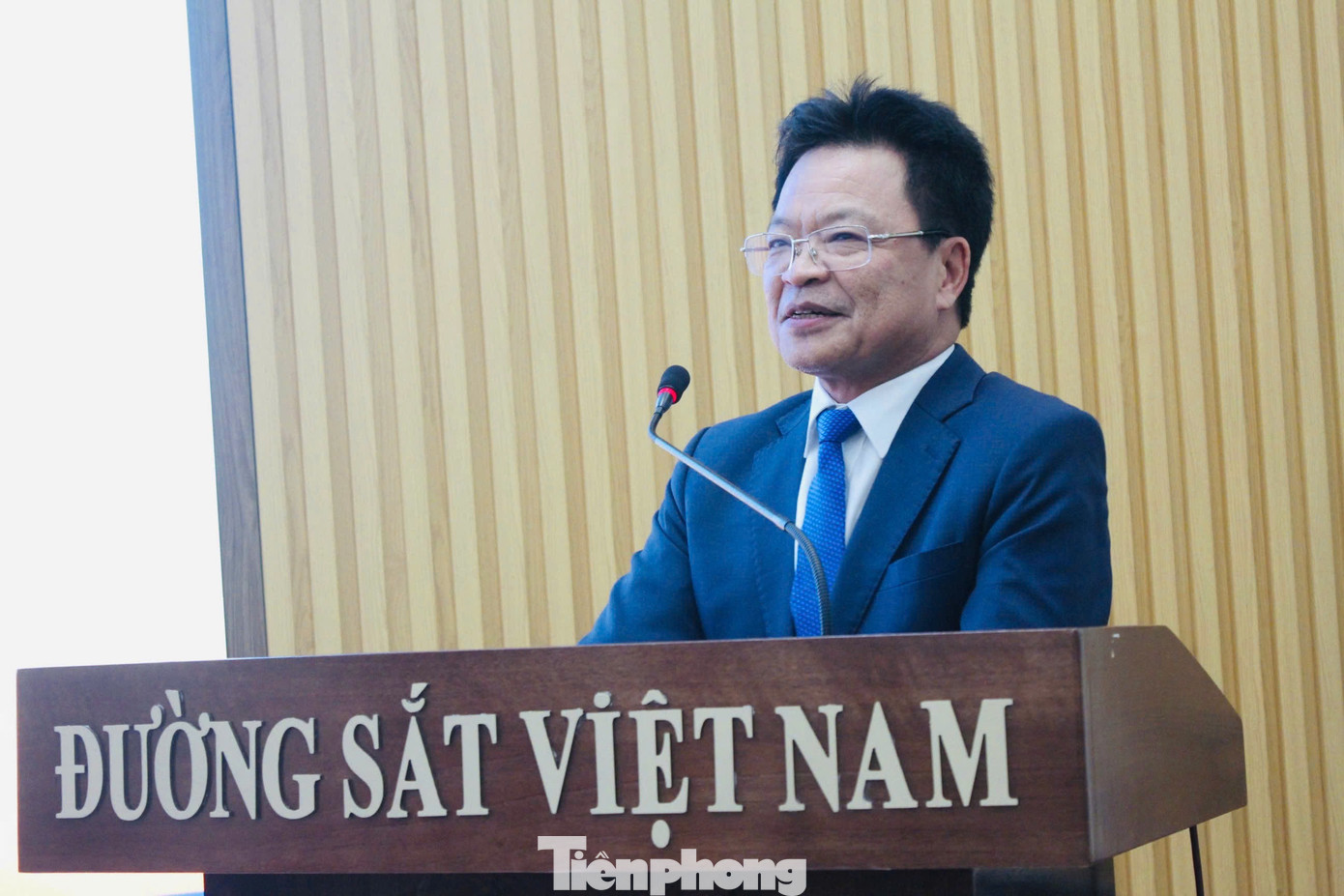 'Mỏ kim cương' khổng lồ đang chờ đợi tập đoàn đường sắt?- Ảnh 2. 'Mỏ kim cương' khổng lồ đang chờ đợi tập đoàn đường sắt?- Ảnh 2.