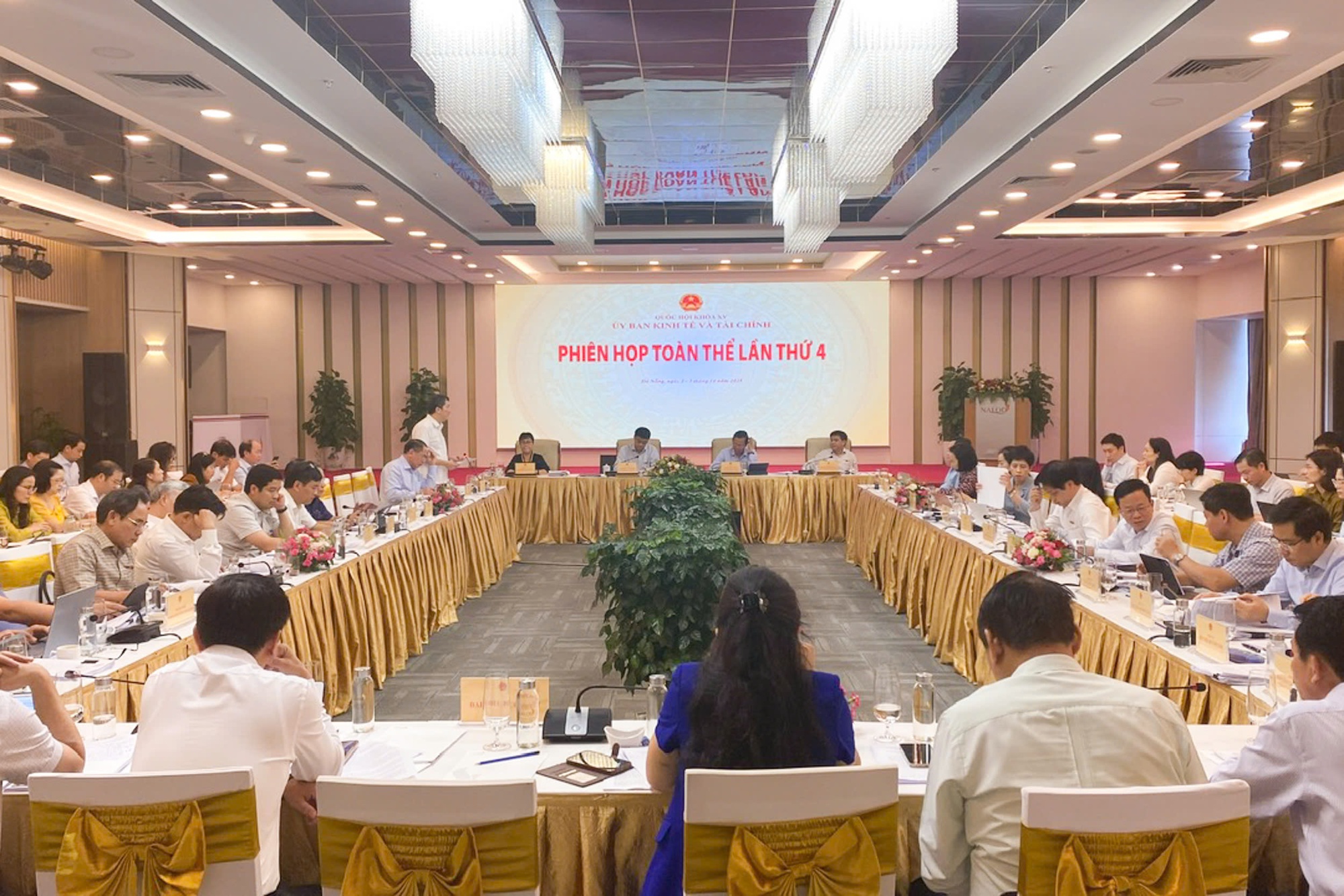 Đề xuất nâng mức thu nhập chịu thuế thu nhập cá nhân; áp dụng Biểu thuế lũy tiền và mức Giảm trừ gia cảnh mới từ 1/1/2026- Ảnh 1.
