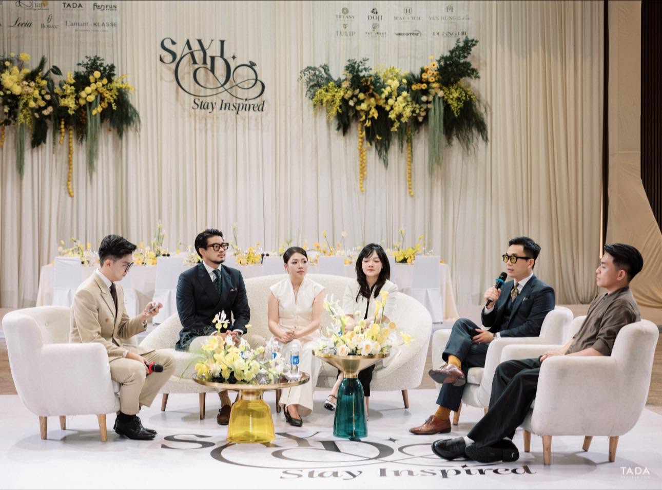 Thế hệ thứ 3 kế thừa "tiệm may của các Đại sứ": Chàng Thạc sĩ bỏ ngang sự nghiệp Ngoại giao về nhà... cầm kéo và áp lực vô hình từ "cái bóng của cha"- Ảnh 17.