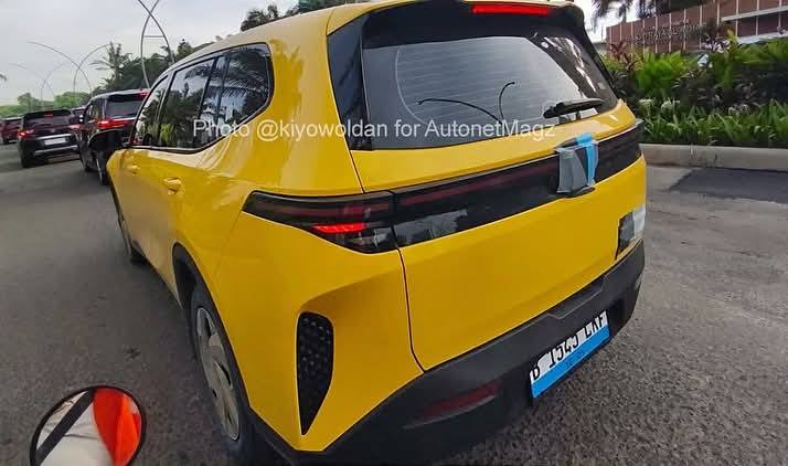 Bàn giao đến tay khách Việt chưa đầy 2 tháng, mẫu MPV điện đầu tiên của tỷ phú Phạm Nhật Vượng đã rục rịch xuất ngoại?- Ảnh 4.
