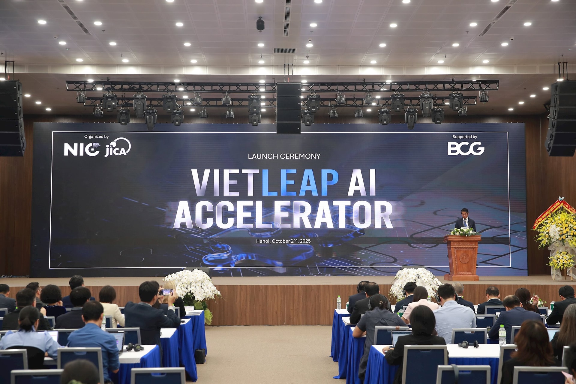 Công bố chương trình tăng tốc…